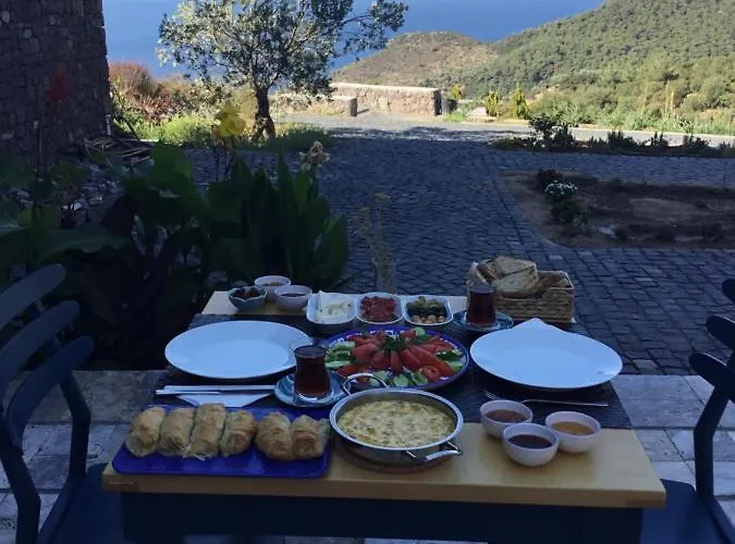 Szálloda Inanna Evi *