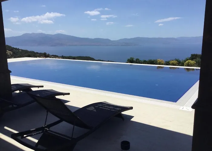 Inanna Evi Szálloda *